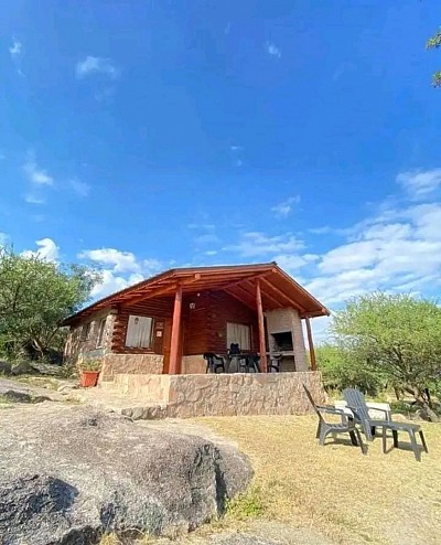 Sala de Estar Con Mesa de Villar